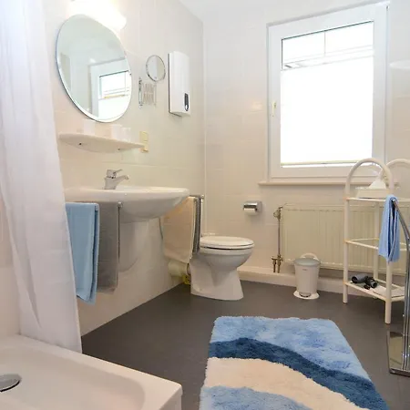 Holiday Flat In Schwalefeld Near The Ski Area *